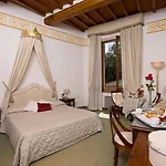 Hotel San Lucchese