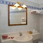 San Lucchese Hotel 4*