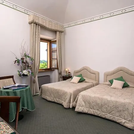 San Lucchese Hotel