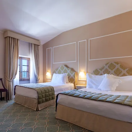 San Lucchese Szálloda 4*